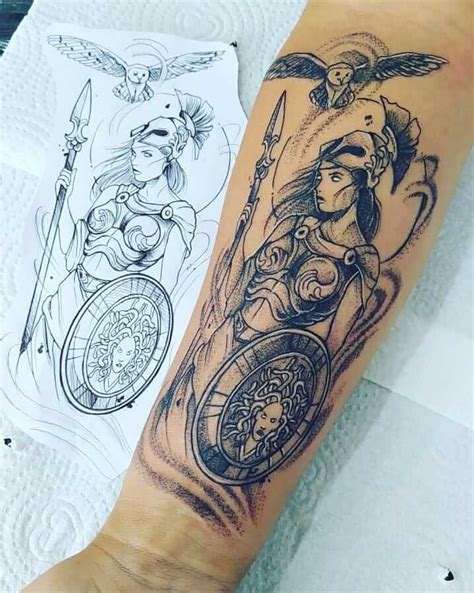 Tatuaje atenea diosa